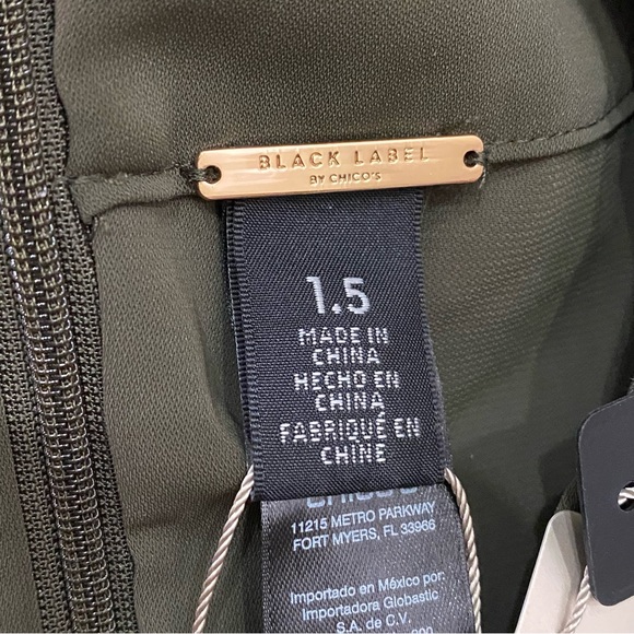 NWT$179 CHICO’s Black Label Midnight Moss Utility Jumpsuit Size 1.5 - Picture 12 of 16